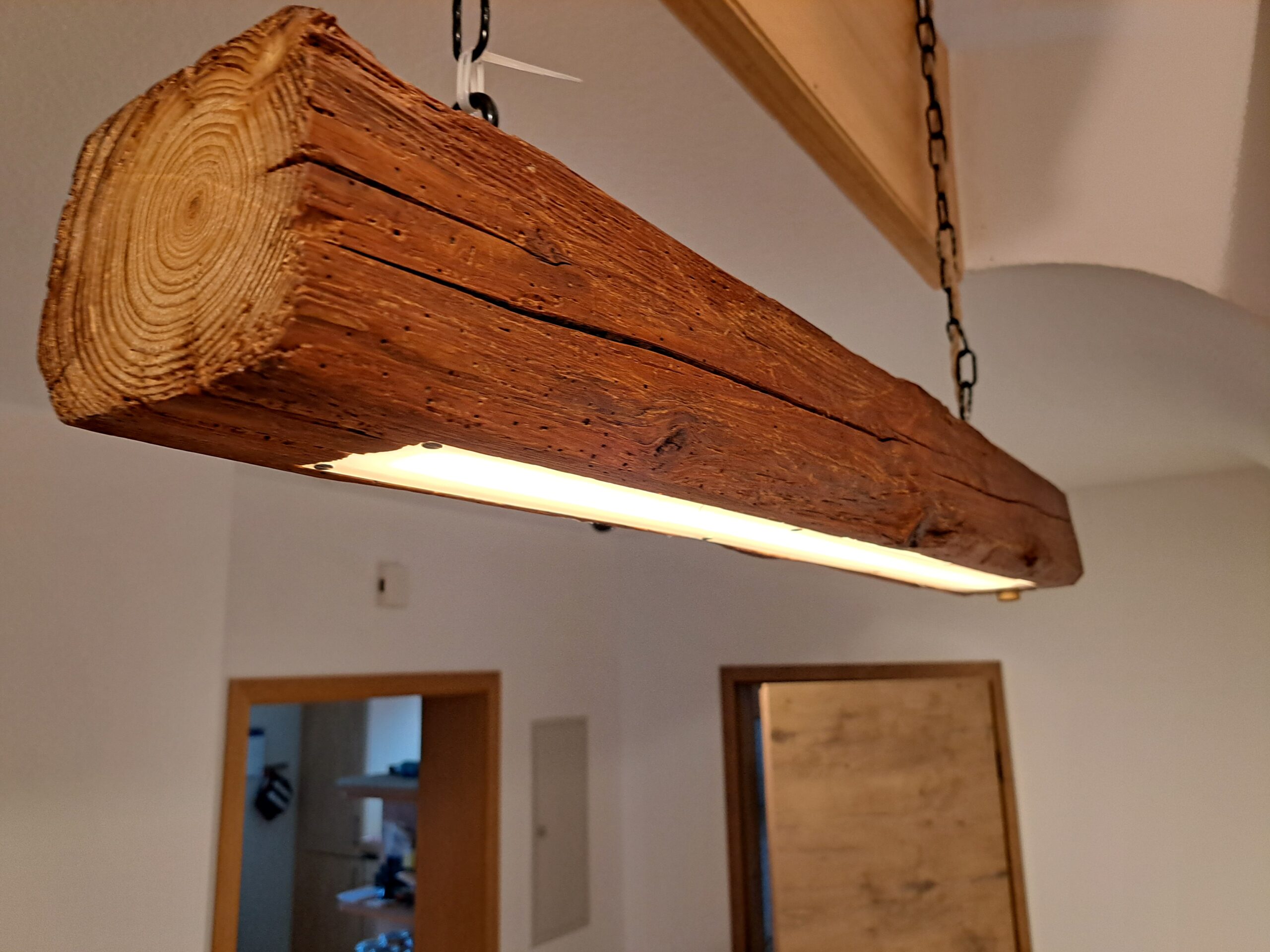 Altholz-Balken Deckenleuchte LED