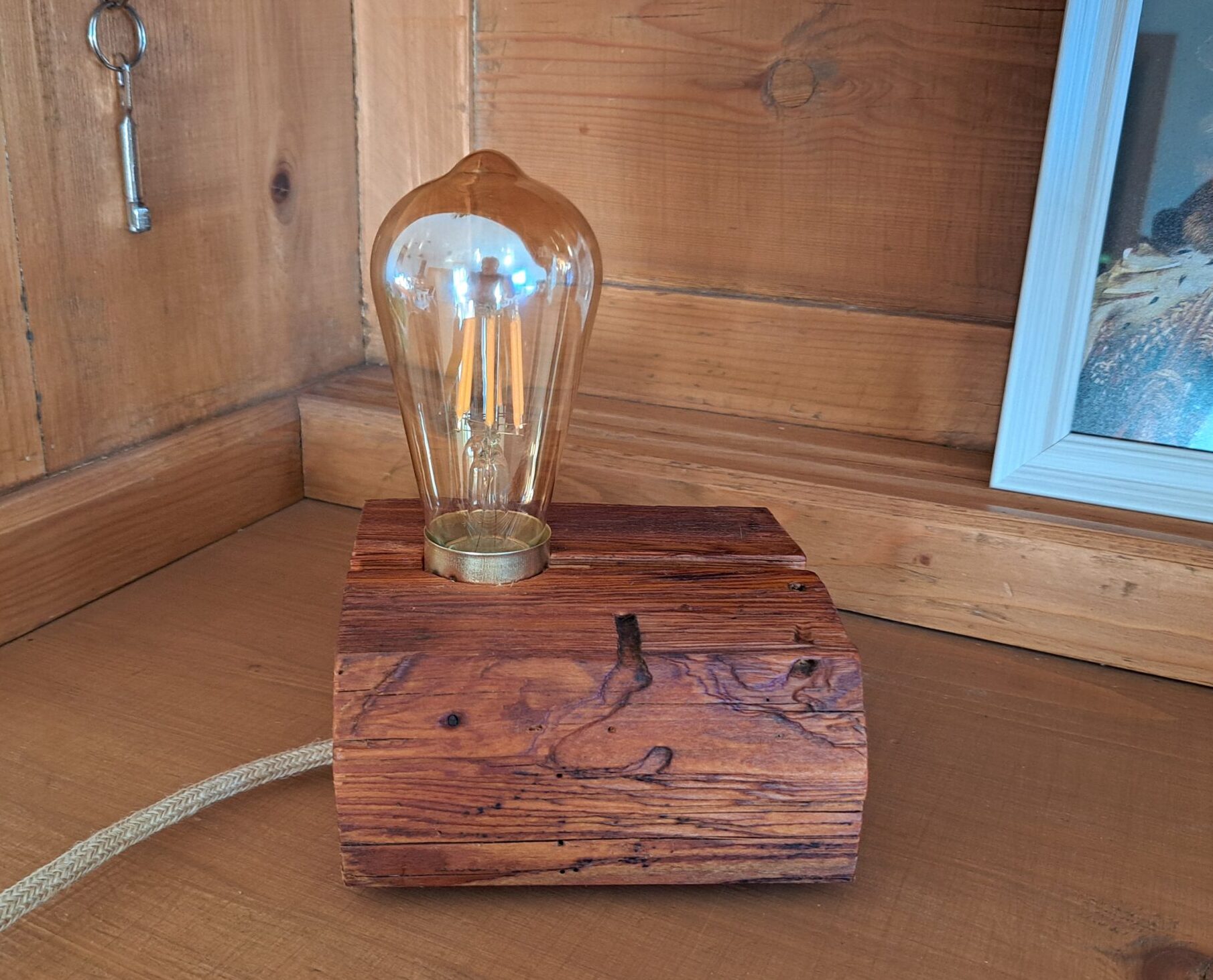 Altholz-Balken Leuchte