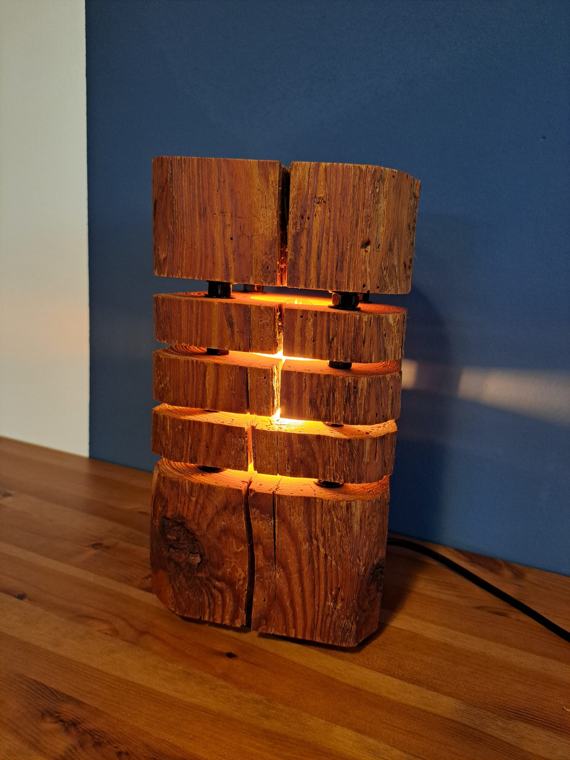Altholz-Balken „Etagen-Leuchte“ #Exemplar_C